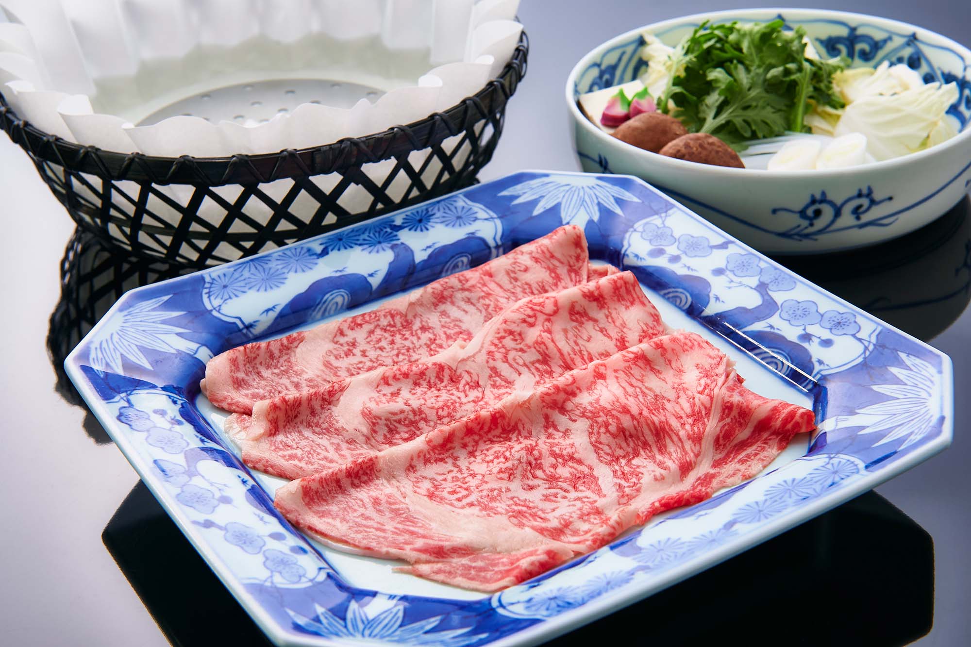 日本牛肉涮涮锅菜单（含无限畅饮）120分钟